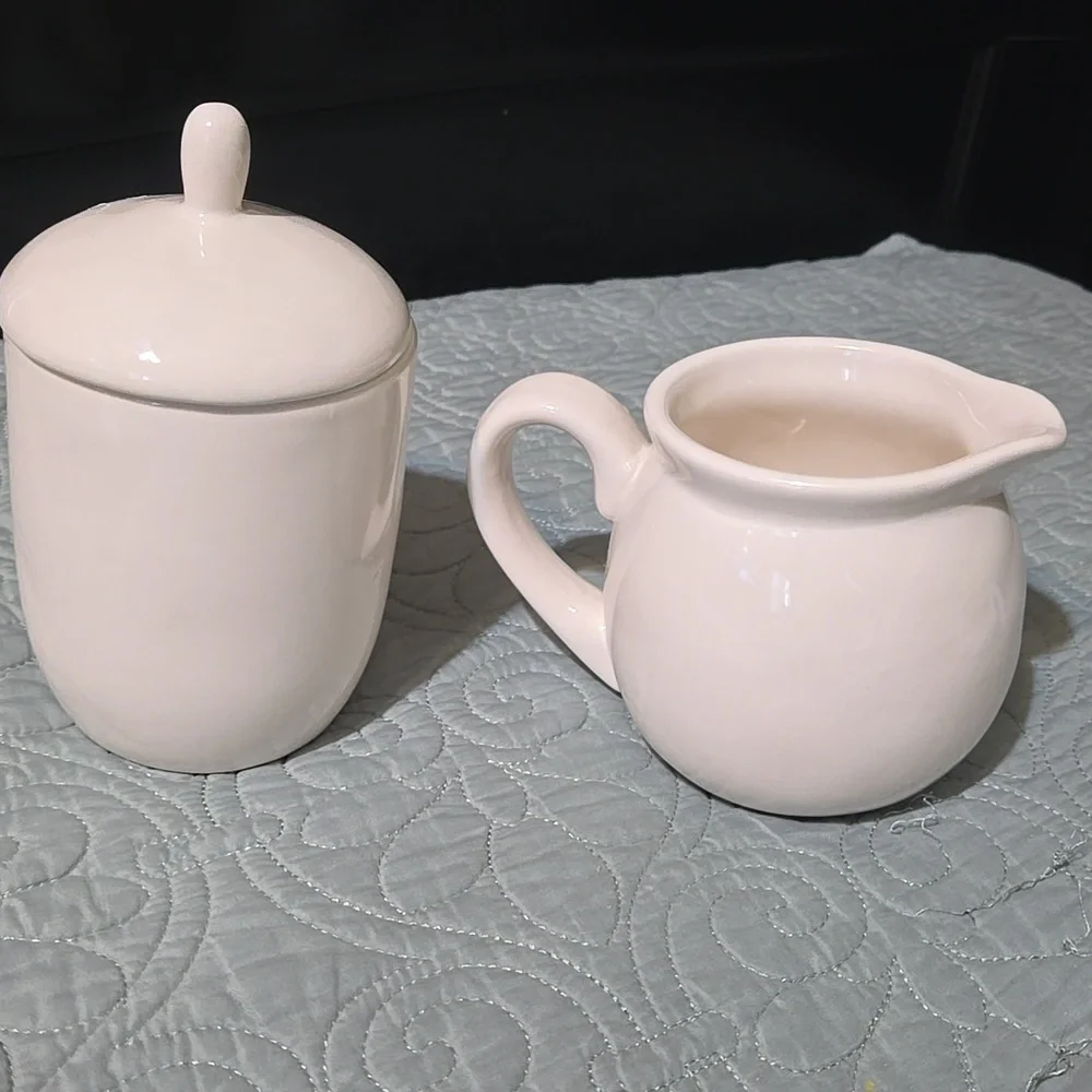 Rae Dunn White Ceramic Scoop and Pour Sugar and Creamer Set